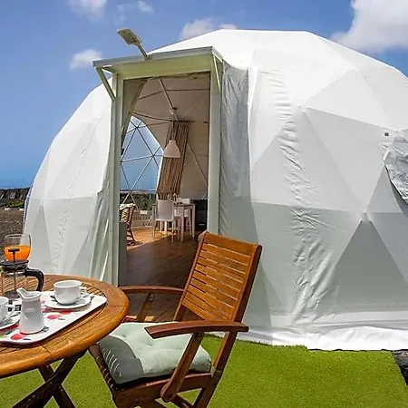 Prázdninový areál Eslanzarote Eco Dome Experience