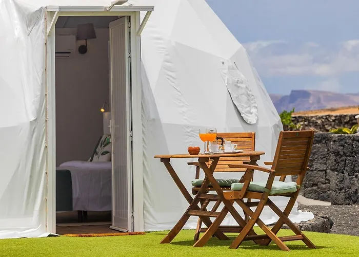 Eslanzarote Eco Dome Experience منتزه العطل